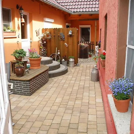 Gentz 1 & 2, Wlan, Ruhige Lage, Terrasse 아파트 Ulrichshorst